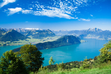 美麗的景色，到盧塞恩湖 (Vierwaldstattersee)