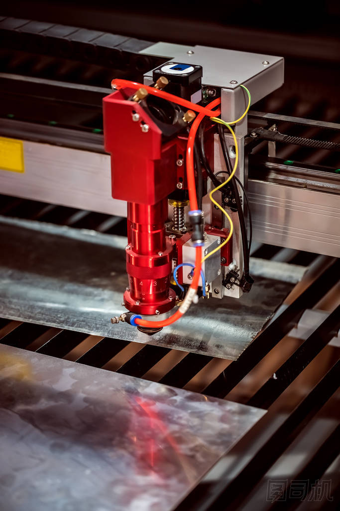 數(shù)控激光切割的金屬，現(xiàn)代工業(yè)技術(shù)