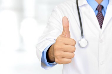 医生手放弃的拇指图片