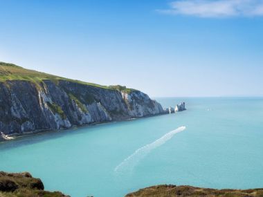 針頭巖石形成在懷特島與英國
