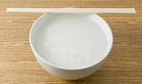 亚洲软米饭或米粥