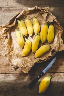 新鲜成熟香蕉图片