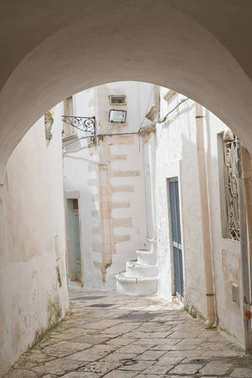 Alley Martin Francapulia, Italy