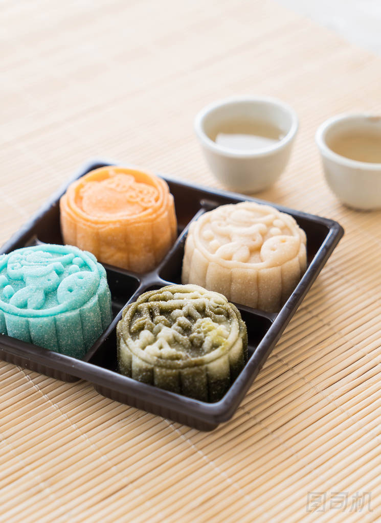 新鮮的月餅照片