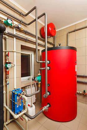 配热泵、家用锅炉房桶;阀门;传感器