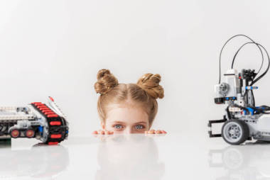 富怡好奇微笑一点女性近现代玩具的人