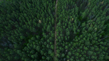 風(fēng)景秀麗的射門無人機(jī)圖片