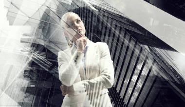 沉思商務女士照片