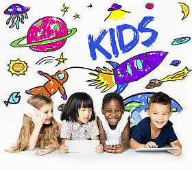 群可爱的孩子照片