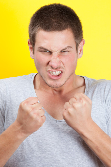 憤怒的男人圖片