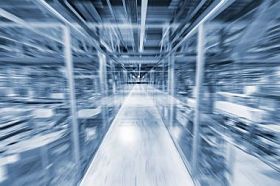 模糊的图像的透明的走廊