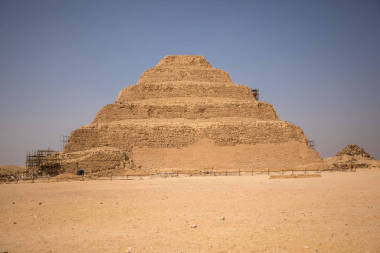 乔塞尔步金字塔