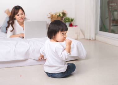 在家工作的婦女