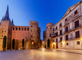 巴塞罗那。罗马盖茨