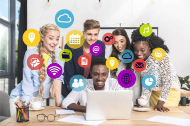 女企業(yè)家和空白文件