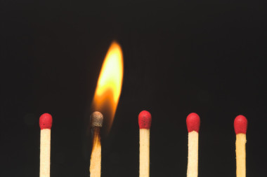 從人群中脫穎而出