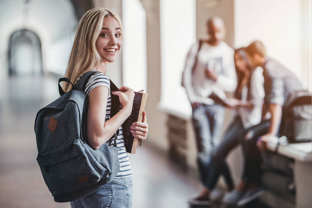 高校学生图片 高校学生图片