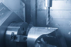 5 轴数控铣床图片