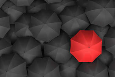 3d 渲染的開(kāi)放明亮的紅傘，聳立于一個(gè)無(wú)限量的類(lèi)似黑色遮陽(yáng)傘