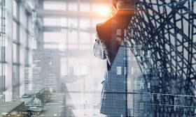 现代商业的生活方式。混合媒体