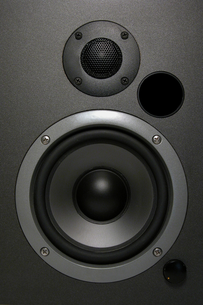 扬声器