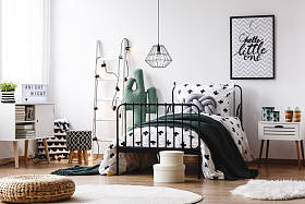 Scandi 孩子房间带凳图片