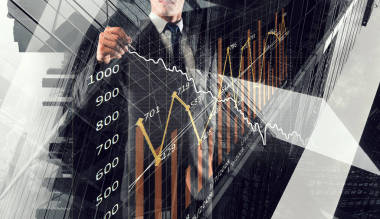 金融業(yè)務(wù)服務(wù)。混合媒體