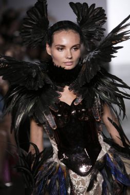 在印度尼西亞多樣性 2017年梅麗亞維時(shí)裝表演