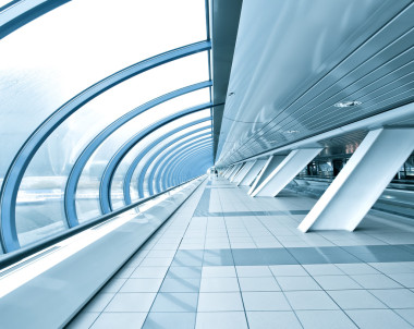 機場內(nèi)的紋理藍色天花板