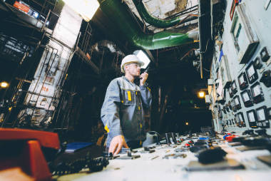 火力發(fā)電廠工人圖片