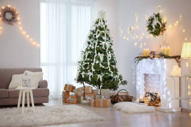 圣誕裝飾品在家里圖片