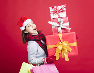 幸福的女人買圣誕禮物