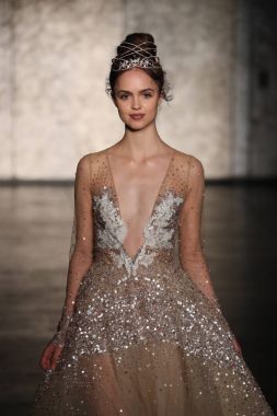 因巴尔 Dror 婚纱