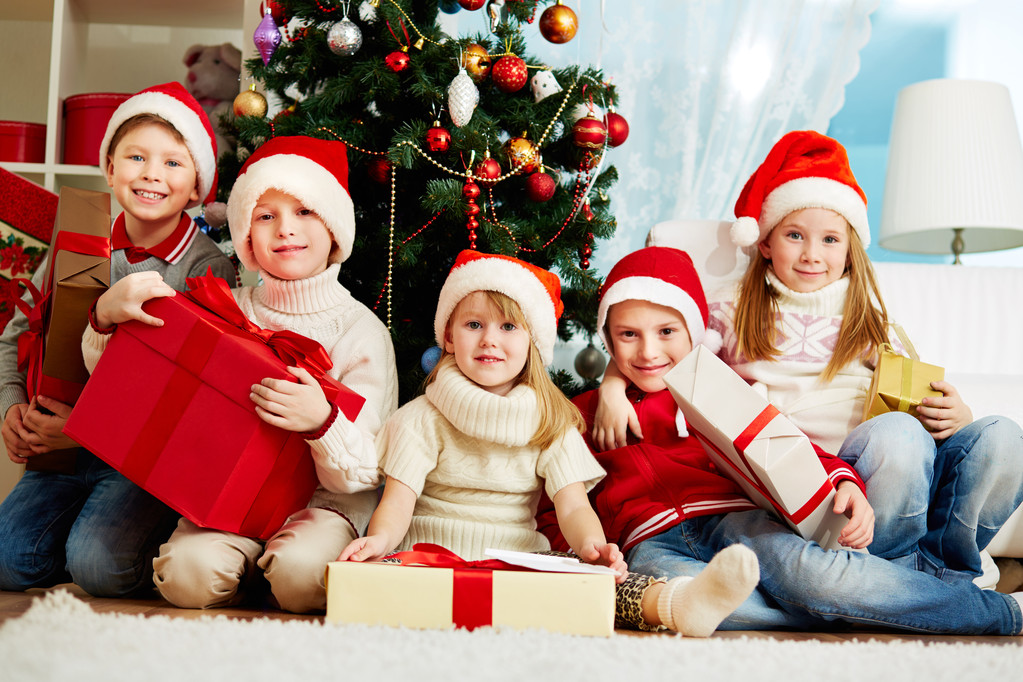 由圣诞树 由圣诞树