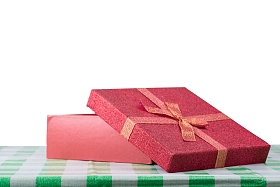 带隔离背景的礼品盒