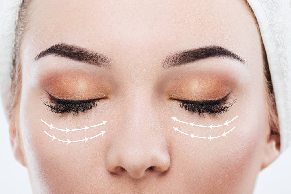 模型与闭合的眼睛图片 模型与闭合的眼睛图片