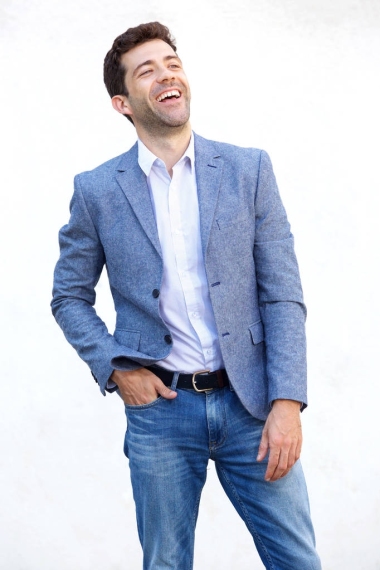 英俊的年輕人 照片