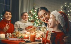 家庭庆祝圣诞.图片