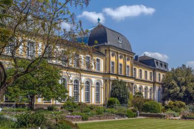 Poppelsdorf 宫，德国波恩