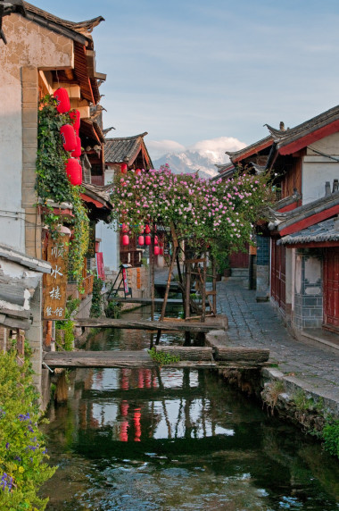 麗江舊鎮(zhèn)云南，中國的街照片