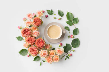 咖啡杯花花環(huán)圖片