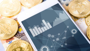 欧元和比特与智能手机图片