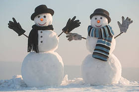 圣诞节雪人夫妇间谍代理或绅士