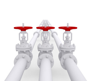 三個(gè)閥門(mén)在管道上