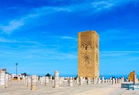在拉巴特，摩洛哥哈桑塔图片
