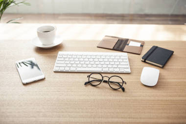 現(xiàn)代辦公室概念在日光木書