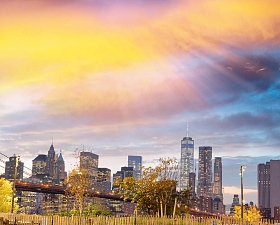 曼哈顿的夜灯-纽约鸟瞰图-美国