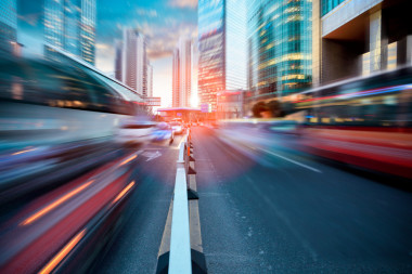 在現(xiàn)代城市中的動態(tài)街圖片