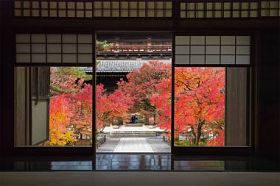 南禅寺寺在京都在秋天图片