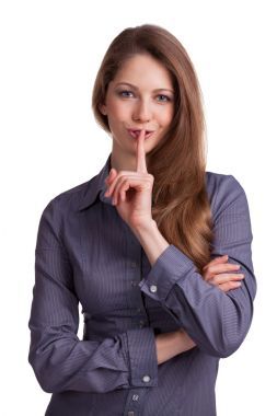 年輕女人問沉默圖片